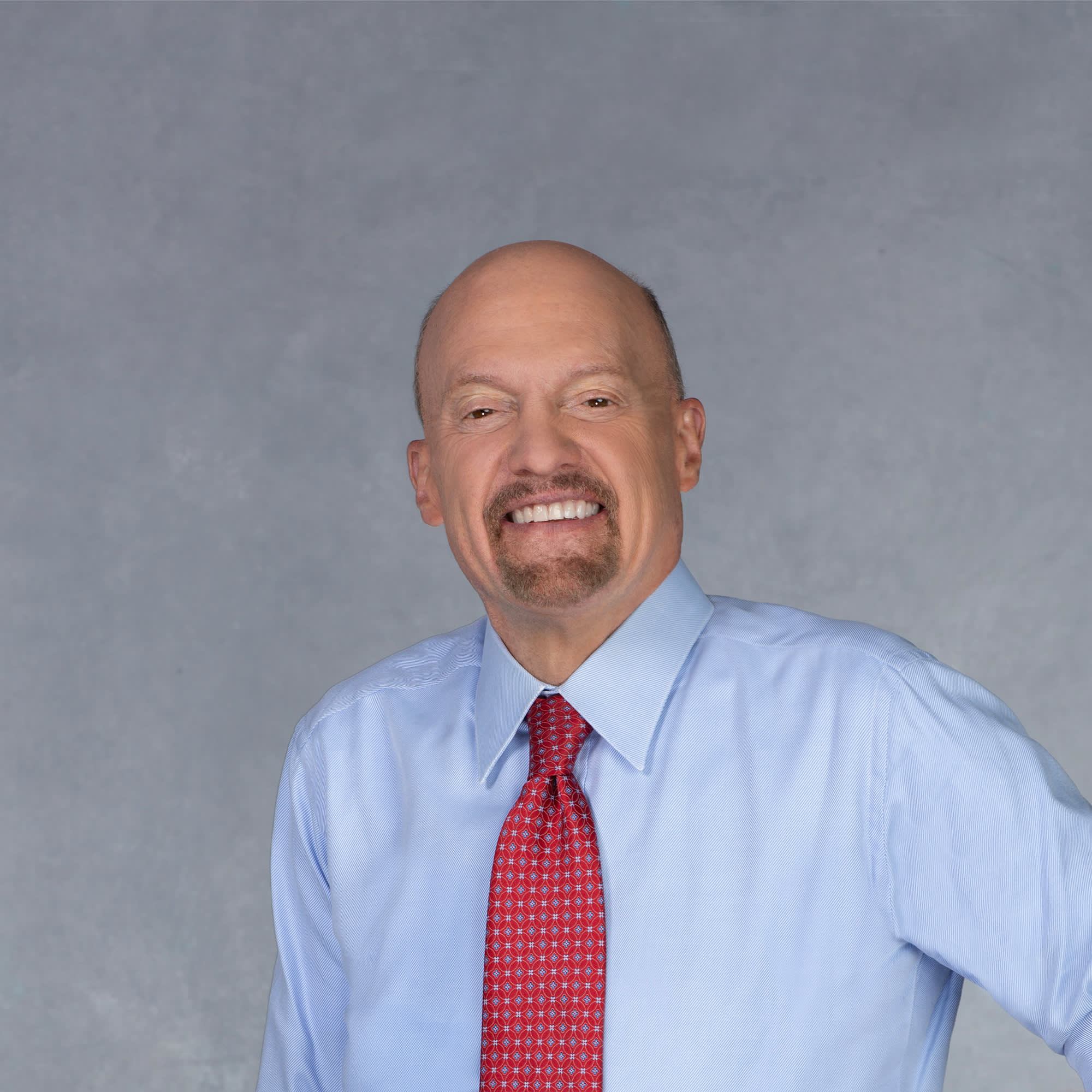 Jim Cramer Highlights Bloom Energy and Hydrogen Fuel Cells in Energy Speculation